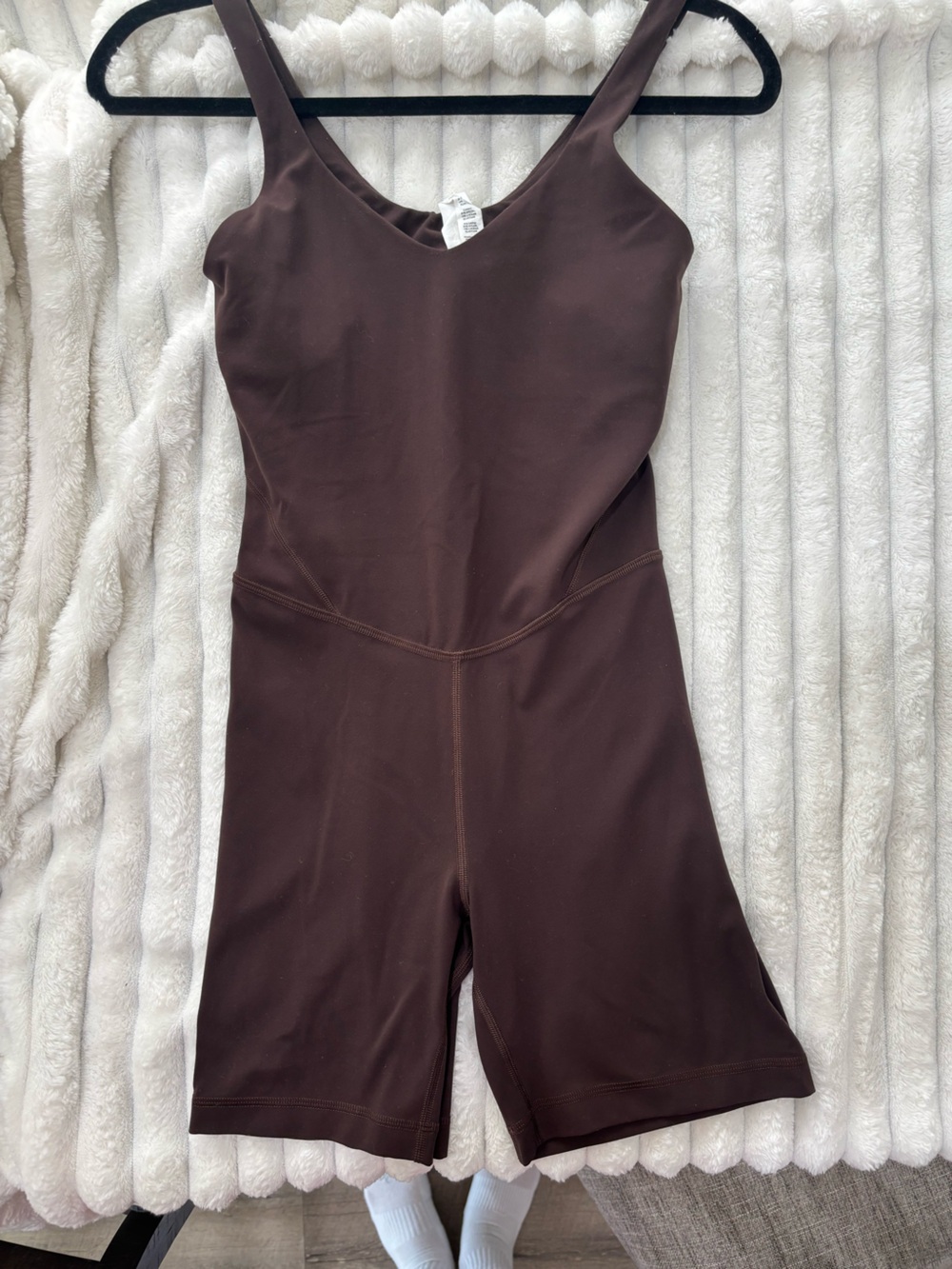 Lululemon Women’s Brown athletic jumper